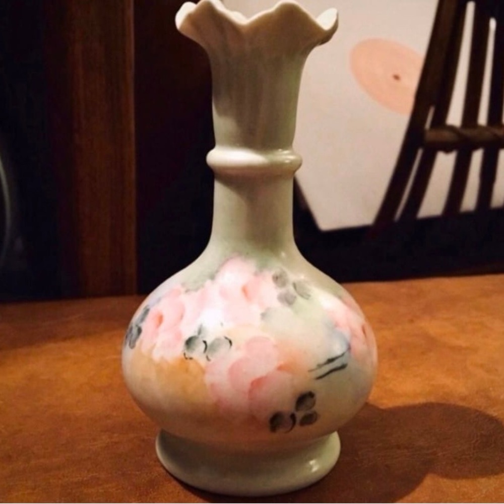 mini vintage hand painted floral vase